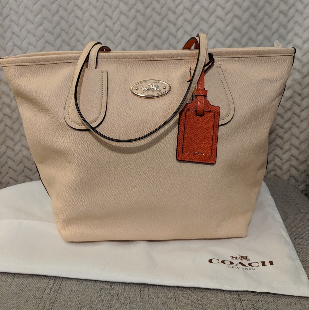 Coach: Apricot and Orange Zip Tote